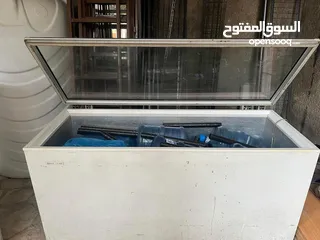  1 فريزر سناكات ومجمدات اكبر حجم  للبيع بسعر مغري