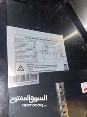  1 ثلاجات عرض شبه جديده