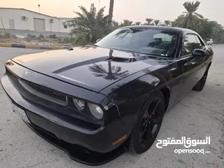  4 2010 Dodge challenger