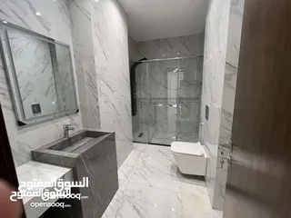  18 شقة فاخرة سوبر ديلوكس