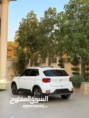 10 هيونداي فينيو
