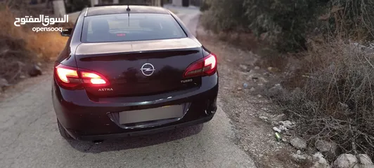  4 اوبل استرا مميزه