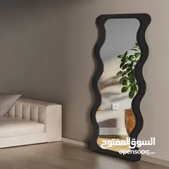  3 مرايا ستاند بإطار مخملي فاخر