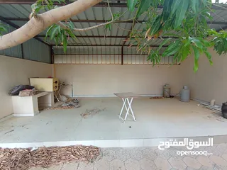  3 بيت للايجار في عوتب الجديده مع الأثاث House for rent in the new Oteb area with furniture