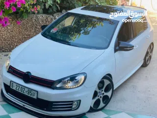  1 جولف جتي اي 2012 فحص نخب  ماشيه 130الف كيلو فل الفل