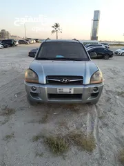  4 Hyundai tucson, Excellent condition for urgent sale AED11000