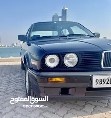  20 BMW 320i 1990