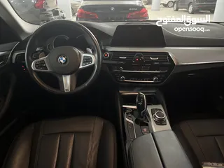  5 BMW 530e 2020