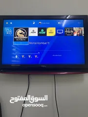  5 بلاستيشن 4سلم مع يدين أصليات و سيدي فيفا2017