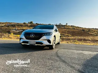  4 Mercedes benz EQE 350