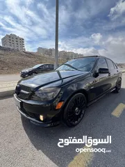  4 C 200  موديل 2011