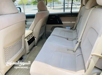  12 TOYOTA LAND CRUISER GXR V6 VERYWELL MAINTAINED SUV FOR SALE