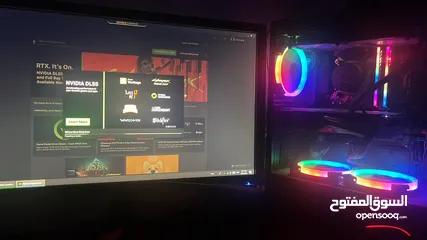  1 كمبيوتر PC للبيع