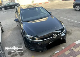  1 جولف tsi 2018 للبيع