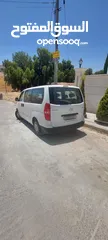  7 باص هونداي ركاب بنزين عدد 2 موديل 2018 و 2015 اوتوماتيك وعادي