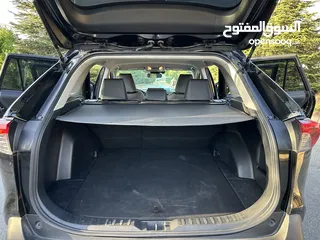  34 TOYOTA RAV4 HYBRID 2021 XLE