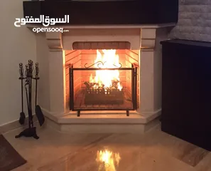  13 شقه مع روف مميزه للبيع