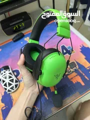  1 razer black shark V2X