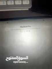  1 مستعمل بس خرابه مش معروف ايش هو