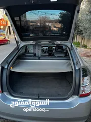  4 تويوتا بريوس 2008