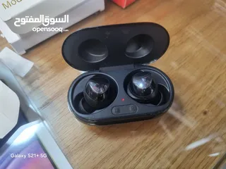  1 Galaxy buds plus