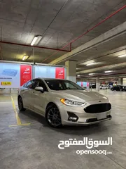  1 فورد فيوجن SE 2019، فل كامل، بحاله ممتازه، مميزه، قابله للبدل. بسعر مغري جدا