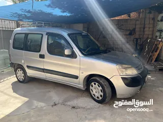  1 بيجو بارتنر 2008