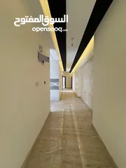 25 شقة جديدة لم تسكن بمساحة 300م