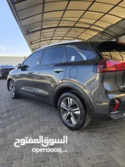  9 كيا نيرو عداد 31  الف كيلو  2022