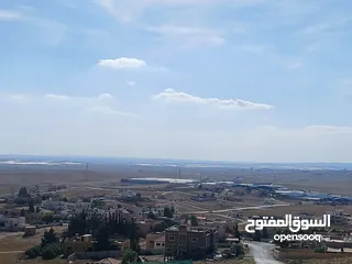  9 أرض مميزة في الموقر (مطل الحاتمية)