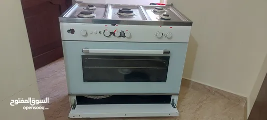  3 فرن غاز نوع فريش مصري بحاله ممتازه