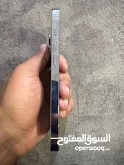  2 I phone 14 pro 256 gb white e-sim ايفون 14 برو لون ابيض بحالة الوكالة ولا خدش ولا ملاحظه بسعر ممتاز