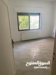  4 شقه مميزه للبيع في دير اغبار قرب مسجد الكاظم الطابق الاول