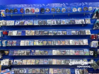 10 playstation and accessories بلايستيشن و جميع الاكسسوارات اي شيء متعلق  بالجيمر بتلاقي عند  Mr gamer