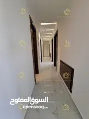  13 شقة جديدة - لم تسكن - خلدا - 4نوم 2ماستر - 240م - بلكونتين بإطلالــــه مميزة - قرب الخدمات العامة