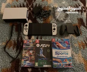  1 نينتيندو سويش oled مع العاب و جميع ملحقاتها  Nintendo switch oled with games and all accessories