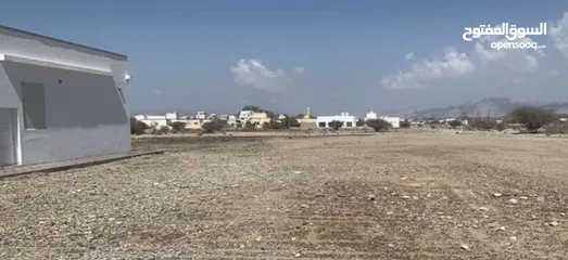  2 أرض سكني تجاري في العامرات مدينة النهضة المرحلة الثانية