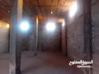  3 مخازن للايجار