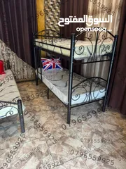  2 تخت مفرد  تخت طابقين وفرشات