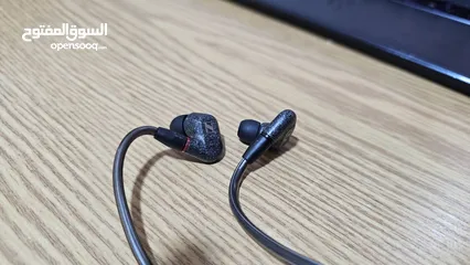  6 سماعات IEM فخمة جديدة للبيع، sennheiser + MANGRID