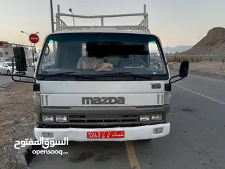  1 شاحنه ثلاثه طن مازدا Mazda three ton truck