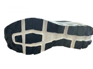  3 الأصلي Shoes On cloud