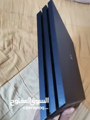  3 بليستيشن4 برو تيرا وكاله للبيع  والجهاز صلاة النبي عليه معه ايادي ثنتين جداد وكامل وصلاته وسيدي فيفا