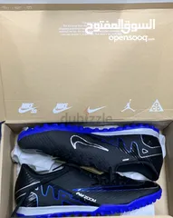  2 Nike Essential Zoom Vapor 15 Turf 42