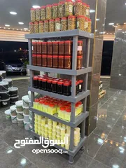 2 فوف بلاستيك لحمل البضائع وترتيبها بالمحلات