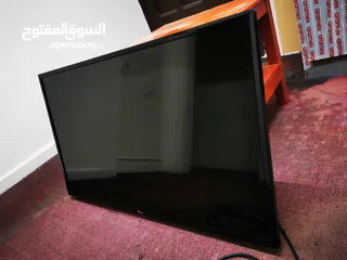  4 LG 42 inch CINEMA 3D Smart tv