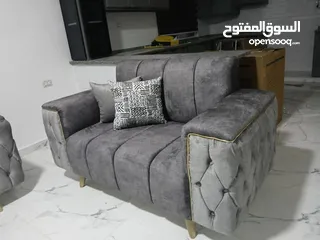  2 طقم كورنر بحالة الوكاله  للبيع