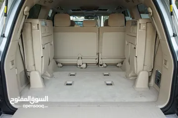  13 تويوتا لاند كروزر (GXR 2015 (V8 وارد صيانة الشركة ( طلب خاص 60th) مالك واحد بحالة الوكالة