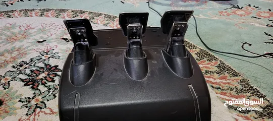  7 Logitech G29 Steering wheel with shifter