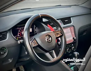  9 سكودا اكتافيا ستيشن 2019/اتوماتيك ماتور 2000 ديزل فل الفل  فتحة سقف بانوراما